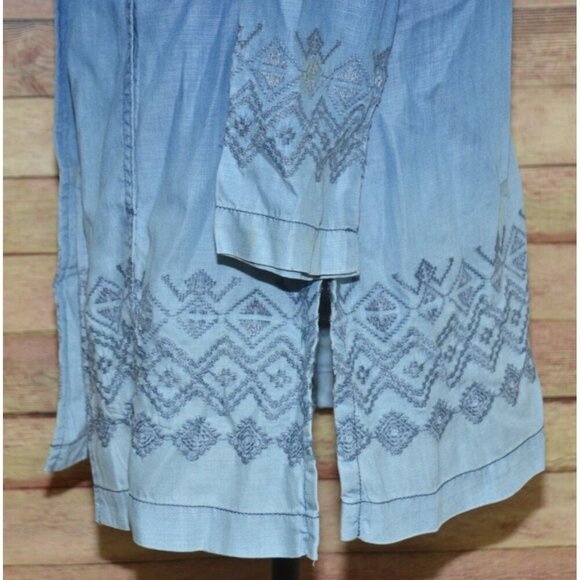 Chico's 1 Blue Ombre Open Front Chambray Shacket Jacket Size M 8 Pockets - Picture 8 of 13